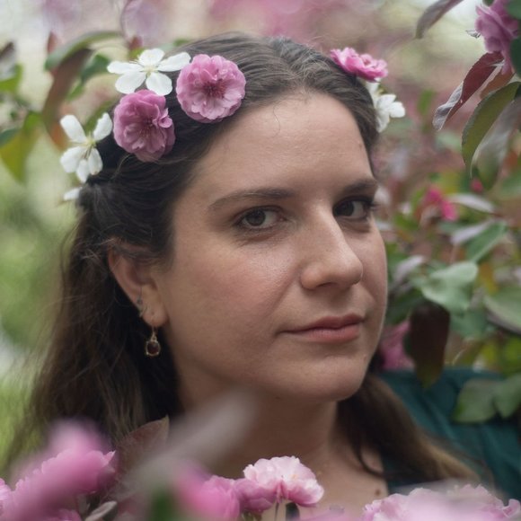 Meet your Posher, Joannah - Picture 1 of 1